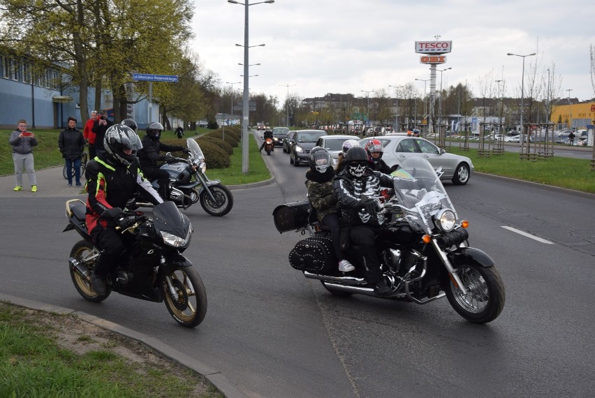 GORZÓW WLKP. Motocykliści rozpoczęli sezon i masowo wyjechali na ulice miasta 