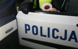 Policja w Kaliszu: Dwóch mężczyzn napadło na patrol drogówki