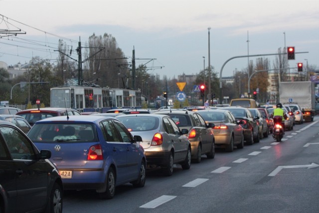 Korek na ulicy Nowohuckiej w Krakowie