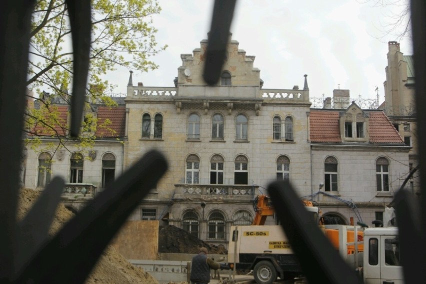 Remont pałacu Ballestremów przy ul. Włodkowica [FOTO]