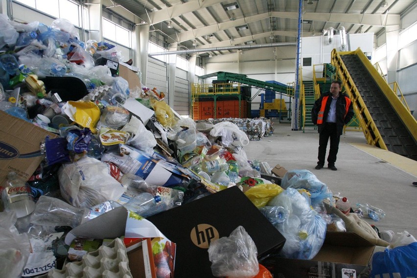 Sortownia śmieci w Legnicy jest gotowa (FOTO)
