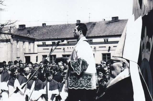 Uroczystości 3 Maja w Sieradzu w roku 1981
