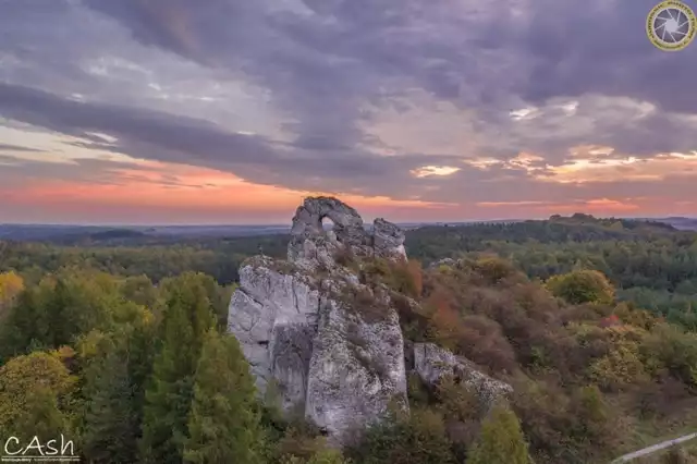 Okiennik Wielki o wschodzie słońca.