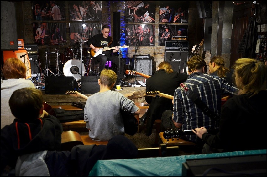 Warsztaty gitarowe w Hard Rock Pubie Pamela (zdjęcia)