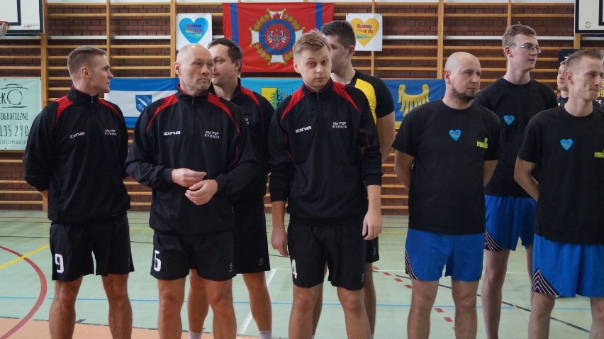 Turniej w Jankowicach: strażacy grają dla Maksia
