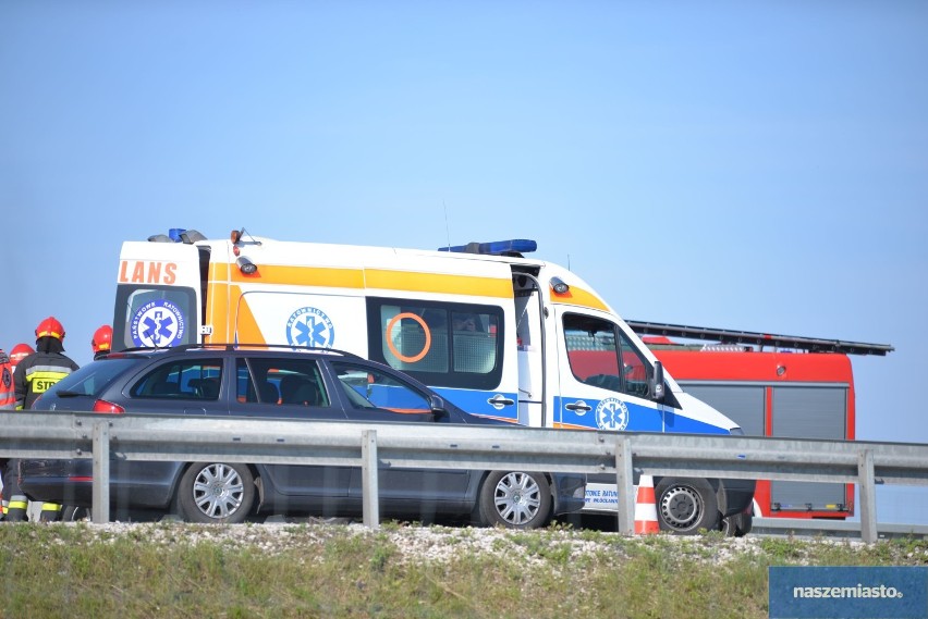 Karambol na autostradzie A1 pod Włocławkiem. Dwoje dzieci zabrano do szpitala [zdjęcia]