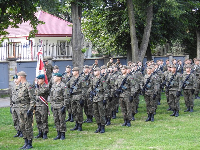 Przysięga żołnierzy WOT w Bielsku Podlaskim