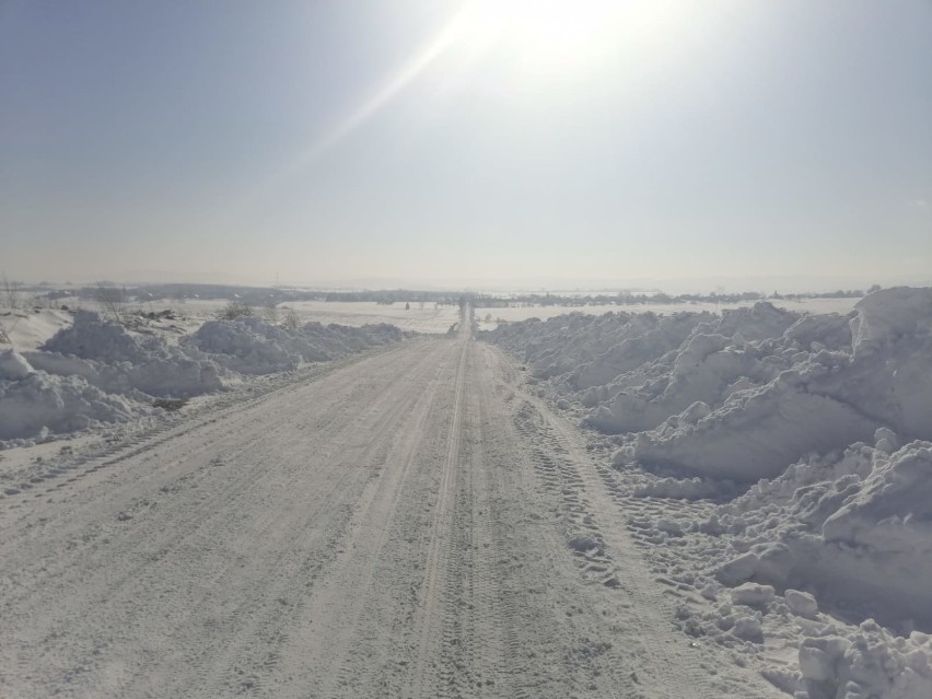 Zarząd Dróg Powiatowych praktycznie przez 24 godziny na dobę...