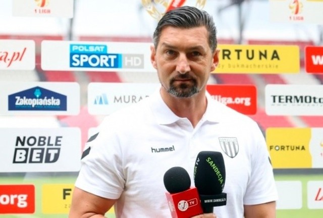 Dariusz Dudek jest trenerem Sandecji od listopada 2020 roku