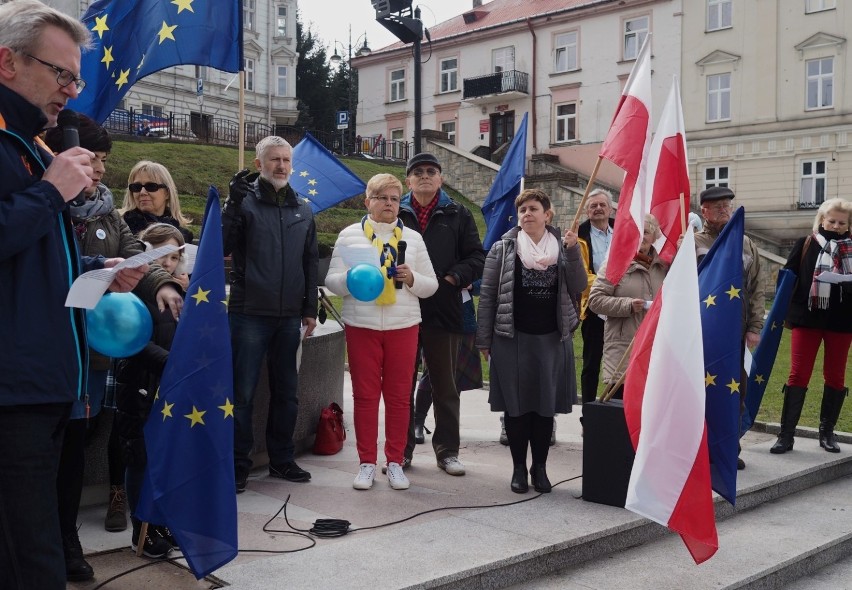 Z inicjatywy Komitetu Obrony Demokracji, w sobotę na...