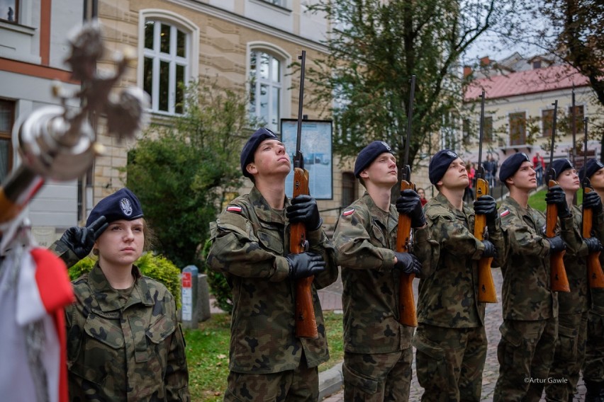 W XVI LO klasy wojskowe działają już od 2000 roku. Teraz...