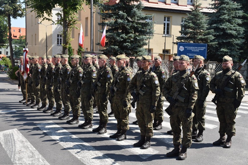 Święto Wojska Polskiego 2022 w Pleszewie. Pleszewianie...