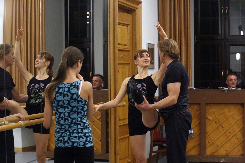 Lekcja baletu w Legnicy (ZDJĘCIA)