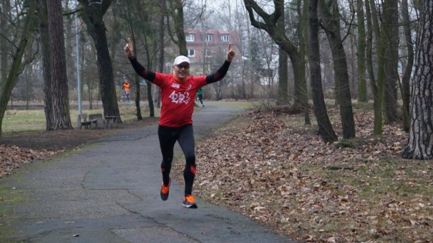 Wigilijny bieg nad Kanałem Bydgoskim. Parkrun Bydgoszcz po raz 103. [zdjęcia, wideo]