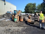 Trwają badania wody po sobotnim pożarze w zakładzie przetwarzania odpadów w Stanowicach 
