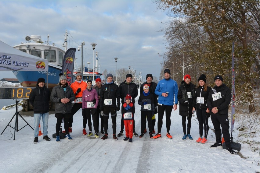 Ekipa biegaczy Rundy Króla Eryka w Darłowie. Bieg pokonali w...