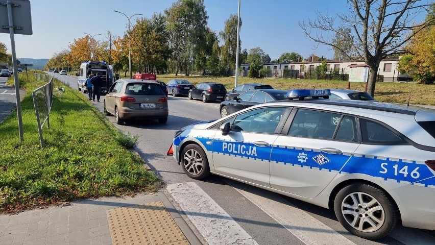 Wypadek w Kielcach. 28-letnia kobieta potrącona na pasach [WIDEO, ZDJĘCIA]