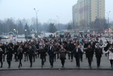 Maturzyści zatańczyli poloneza na placu Wolności [ZDJĘCIA, WIDEO]