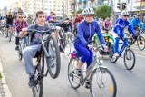 Prawie pół tysiąca rowerzystów przejechało przez Gorzów w Masie Krytycznej [zdjęcia]