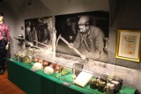 Wystawa w piwnicach ratusza o Łęczyckich Zakładach Górniczych cieszy się dużym zainteresowaniem. Zajrzyj do środka ZDJĘCIA, WIDEO