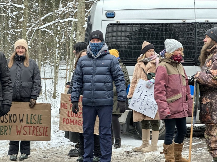 Dziś pod Hajnówką odbył się protest aktywistów w obronie...