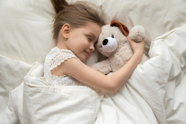 Na dobry sen wpływ ma wiele czynników, jednym z nich na pewno jest dobrze dobrany materac.