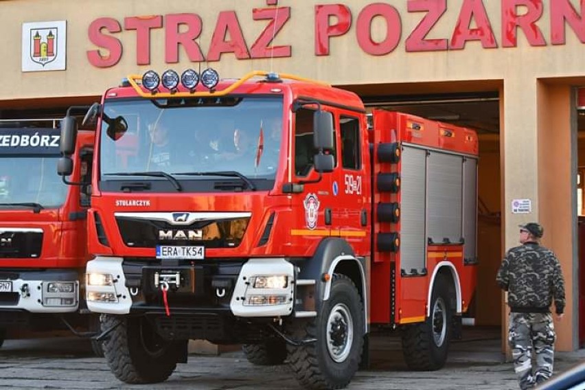 Do strażaków z OSP w Przedborzu trafił nowy wóz bojowy [ZDJĘCIA]