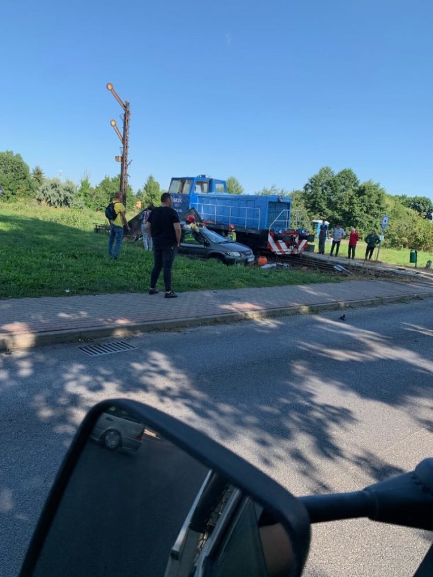 Wypadek na przejeździe kolejowym na Lipowej