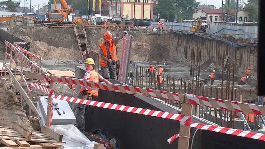 Minęły niespełna dwa tygodnie od oficjalnego wmurowano...