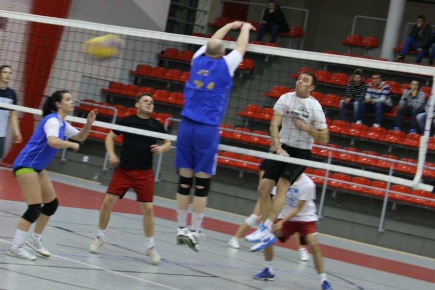 ALPS Złotów 2 stycznia 2013

Strażacy - Silos 3:0
Stolmix -...