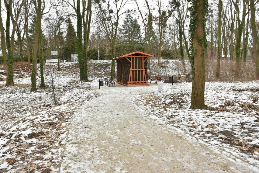 Tężnia w parku miejskim w Malborku