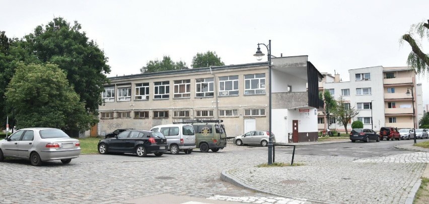 Pawilon na Starym Mieście w Malborku wytypowany przez władze do termomodernizacji. To może być problem dla przedsiębiorców