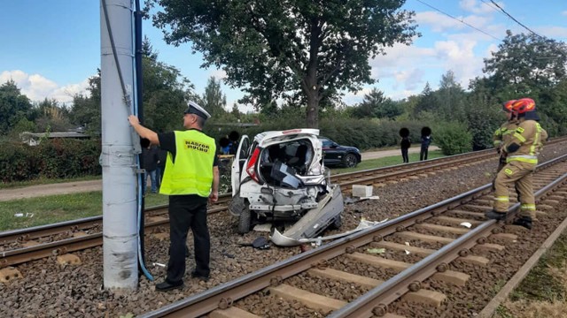 Jak informuje policja, kierująca toyotą nie ustąpiła pierwszeństwa tramwajowi.