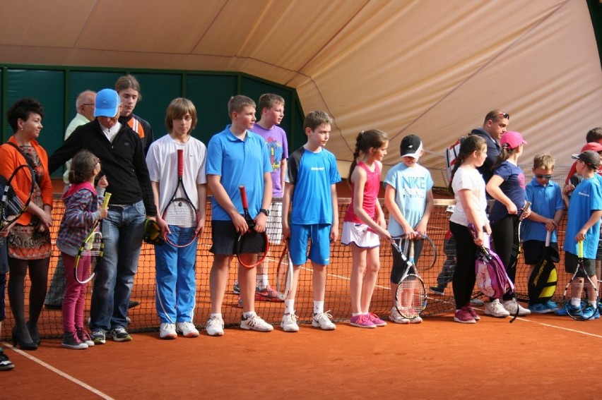 Turniej tenisowy w Pile z okazji otwarcia nowej hali