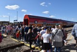 Przejazd pociągiem z okazji Dnia Dziecka to prawdziwy hit! Pociąg specjalny "Człuchowski Podróżnik" zabrał dzieci w trasę do Czarnego 