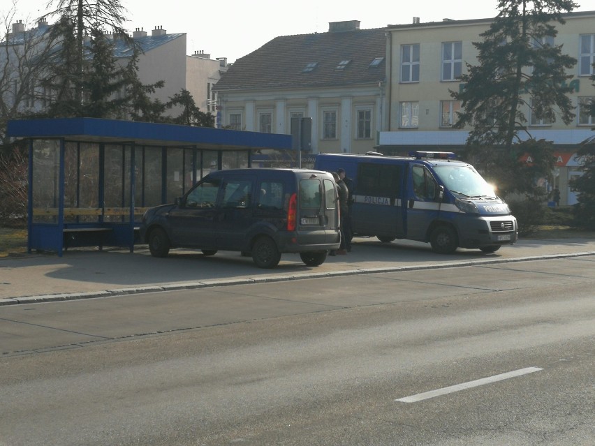 Tragedia na placu Wolności we Włocławku. Ustalono tożsamość zmarłego mężczyzny