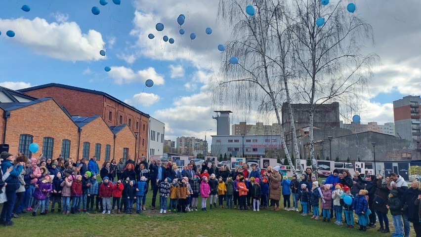 Światowy Dzień Autyzmu obchodzono w Ostrowcu Świętokrzyskim....