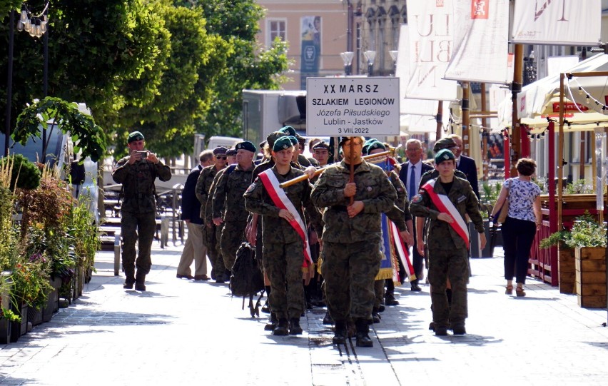 XX Marsz Szlakiem Legionów Józefa Piłsudskiego wyruszył z Lublina. Zobacz zdjęcia