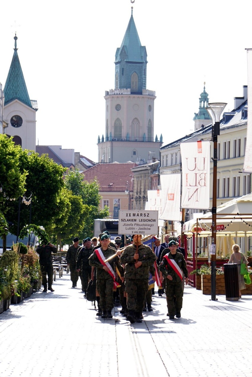 XX Marsz Szlakiem Legionów Józefa Piłsudskiego wyruszył z Lublina. Zobacz zdjęcia