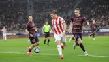 Pogoń Szczecin - Cracovia 3:1. Zepsute święta piłkarzy i kibiców "Pasów". Po kolejnej porażce robi się gorąco