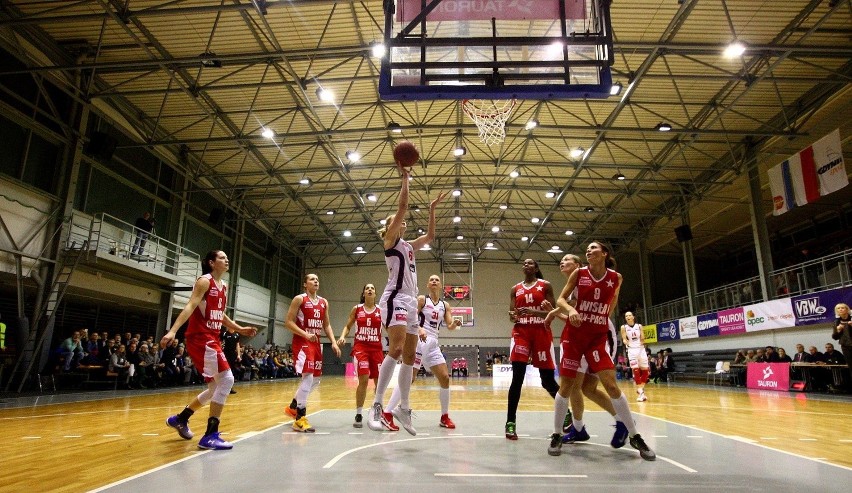 Basket Gdynia lepszy od mistrzyń Polski [ZDJĘCIA]