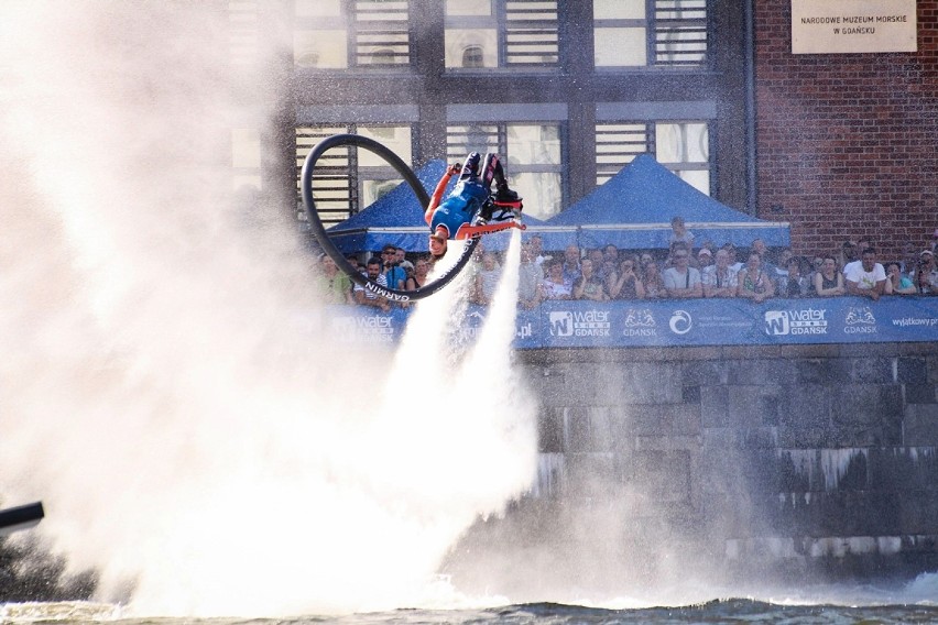 Flyboarding, oderwij się od ziemi… a w zasadzie od wody 