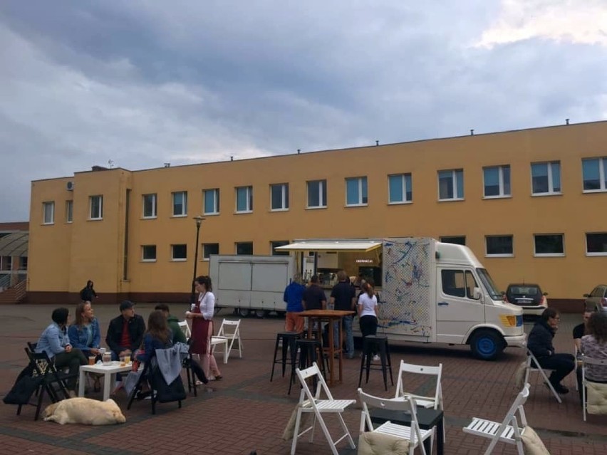 W ubiegłym roku Beer Truck stał na Solnym Rynku w Oleśnie. W...