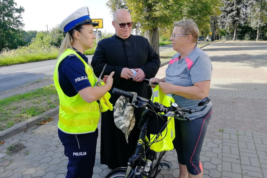 Dzień bezpiecznego kierowcy w Laskowicach. Policjanci zaskoczyli kierujących. Zobacz zdjęcia