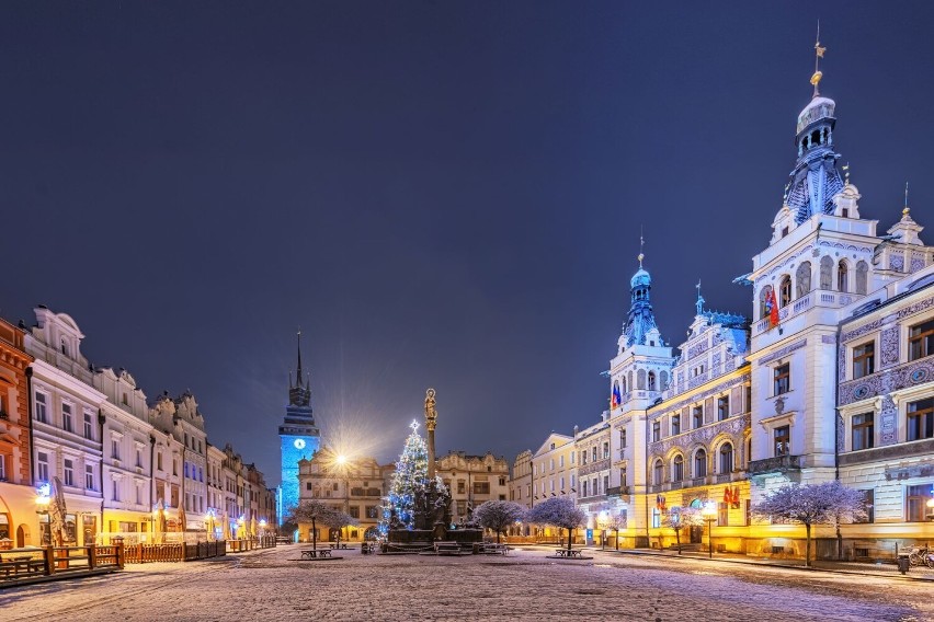 Nie tylko Wrocław! Ruszają magiczne jarmarki adwentowe w Czechach (TERMINY, LOKALIZACJE) 