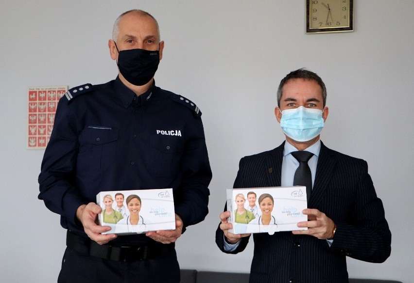 Miasto Kalisz przekazało PCK i policji testy do wykrywania...