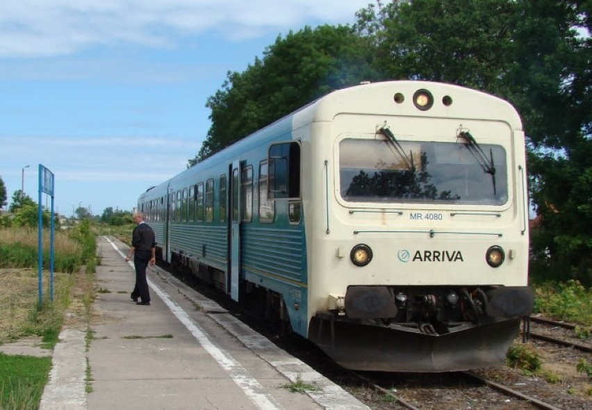 Nowy Dwór Gdański. Kolejowe połączenie Arrivy w tym roku nie...