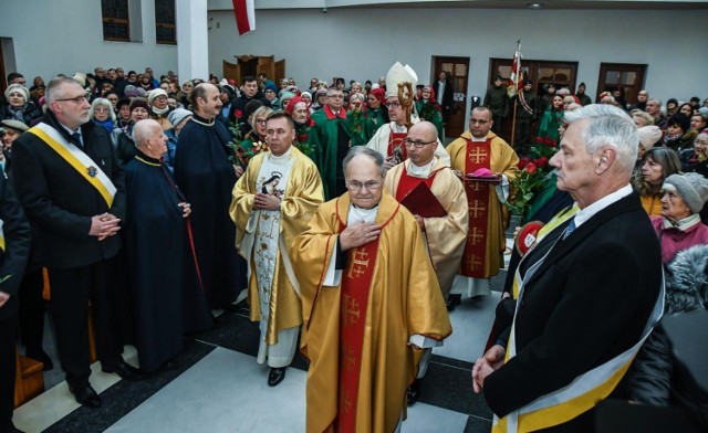 W Sanktuarium św. Rity w kościele przy ul. Gen. Bora-Komorowskiego odbyła się modlitwa za sprawy Polski i polskich żołnierzy. Modlitwie przewodniczył ks. bp. Wiesław Lechowicz, biskup polowy Wojska Polskiego. W nabożeństwie za Ojczyznę i wszystkie formacje Sił Zbrojnych Rzeczypospolitej uczestniczyli dowódcy jednostek wojskowych Garnizonu Bydgoszcz, Grudziądz, kapelani wojskowi i żołnierze wraz z rodzinami.