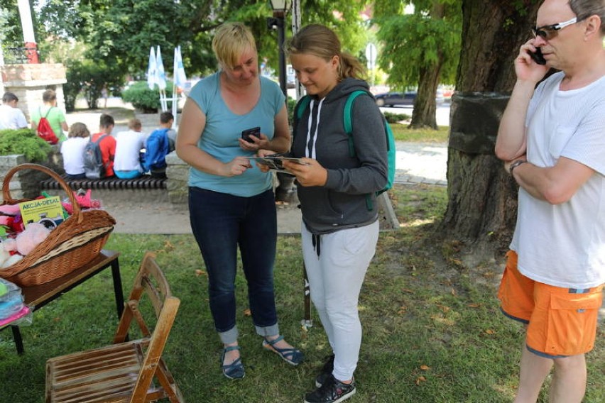 Czy na tym zdjęciu jest ktoś o nazwisku Szulc? To nazwisko...