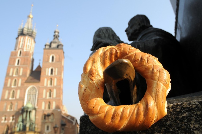 Oscypek, obwarzanek i łącka śliwowica, czyli małopolskie przysmaki, że palce lizać!